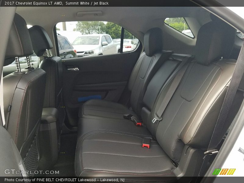 Summit White / Jet Black 2017 Chevrolet Equinox LT AWD