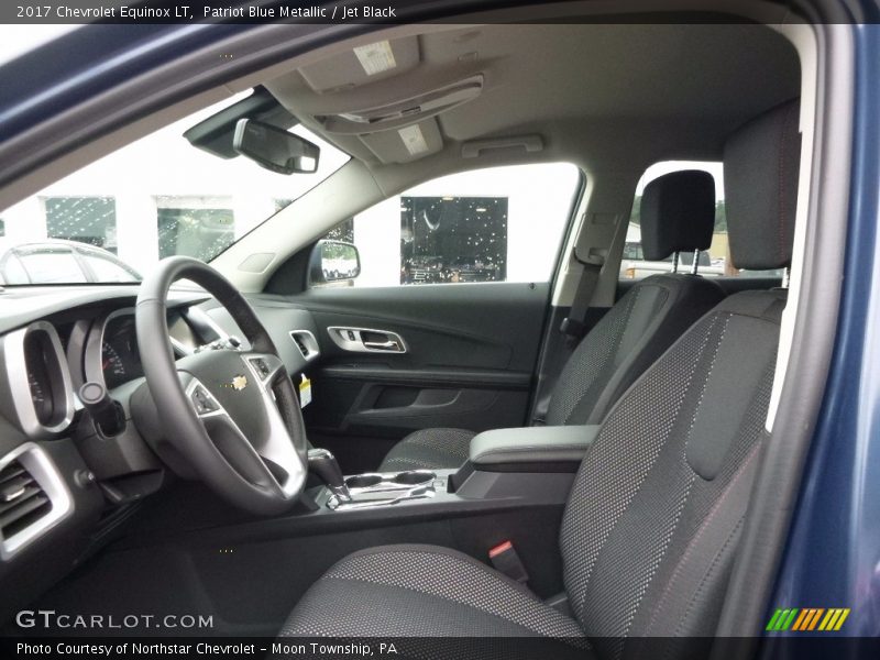 Patriot Blue Metallic / Jet Black 2017 Chevrolet Equinox LT