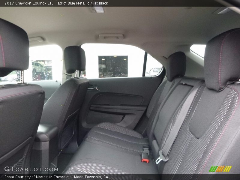 Patriot Blue Metallic / Jet Black 2017 Chevrolet Equinox LT