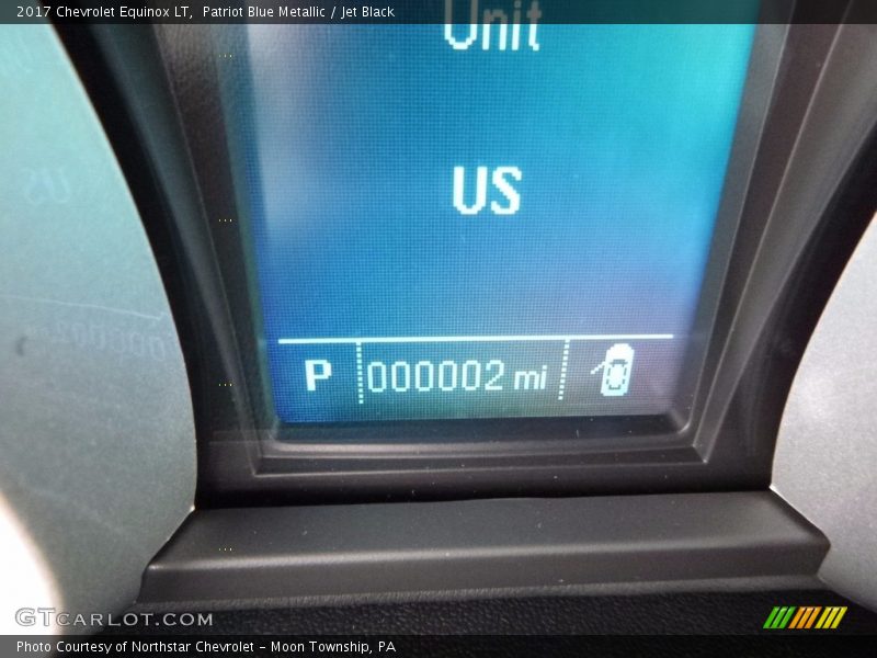 Patriot Blue Metallic / Jet Black 2017 Chevrolet Equinox LT