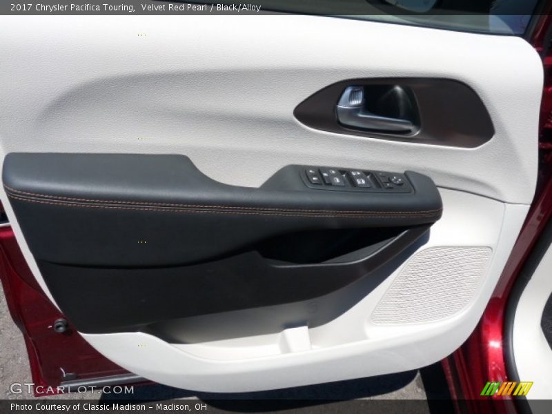 Velvet Red Pearl / Black/Alloy 2017 Chrysler Pacifica Touring