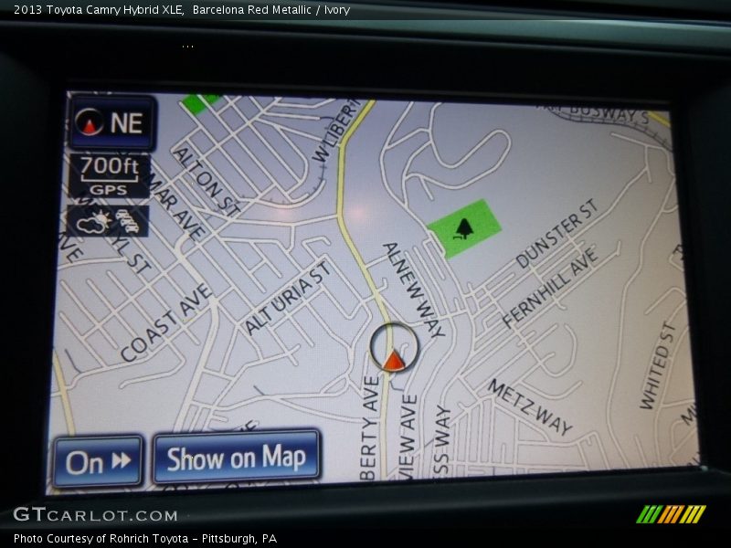 Barcelona Red Metallic / Ivory 2013 Toyota Camry Hybrid XLE