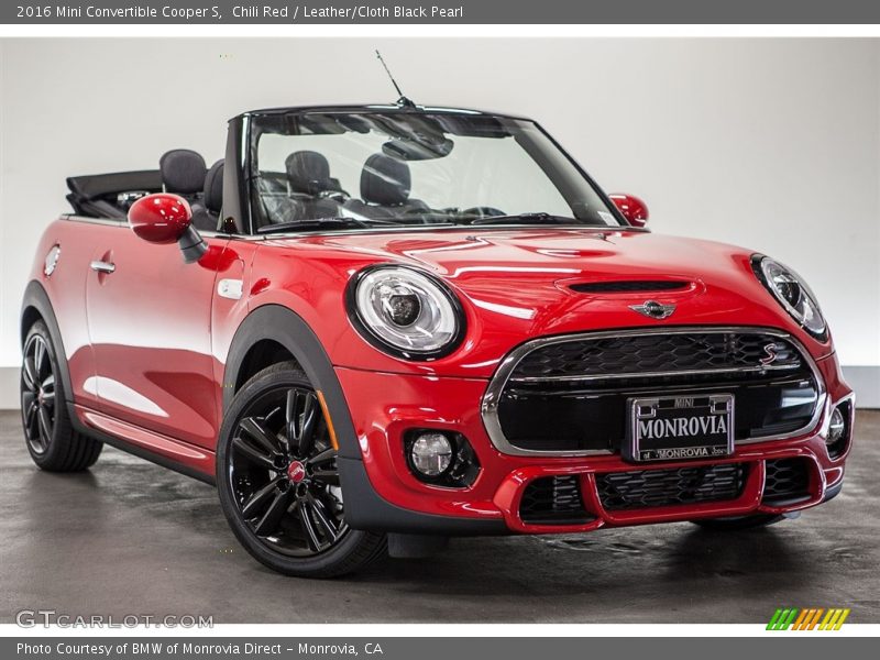 Front 3/4 View of 2016 Convertible Cooper S