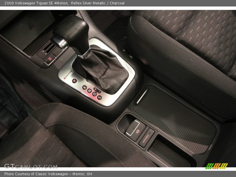 Reflex Silver Metallic / Charcoal 2009 Volkswagen Tiguan SE 4Motion