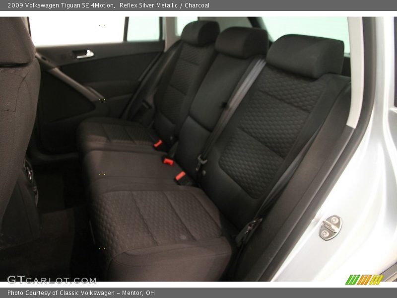 Reflex Silver Metallic / Charcoal 2009 Volkswagen Tiguan SE 4Motion