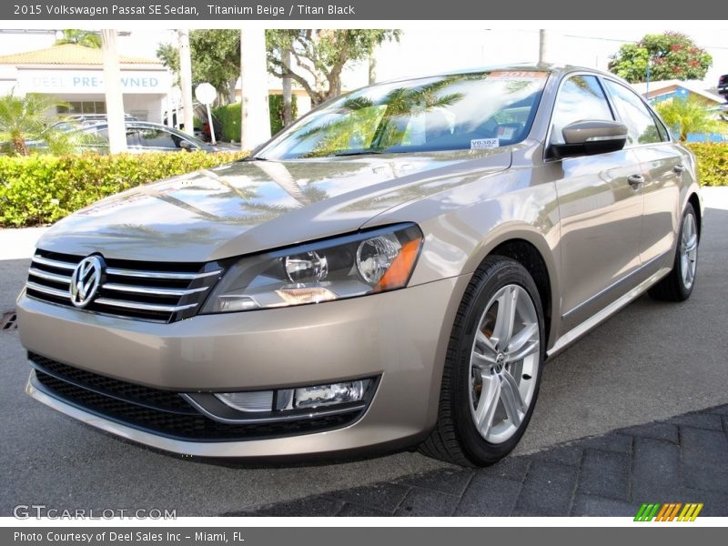 Titanium Beige / Titan Black 2015 Volkswagen Passat SE Sedan