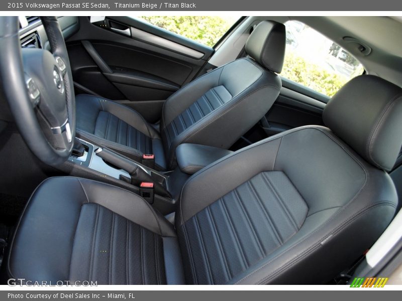 Titanium Beige / Titan Black 2015 Volkswagen Passat SE Sedan
