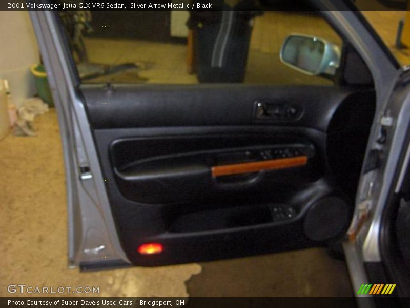 Silver Arrow Metallic / Black 2001 Volkswagen Jetta GLX VR6 Sedan