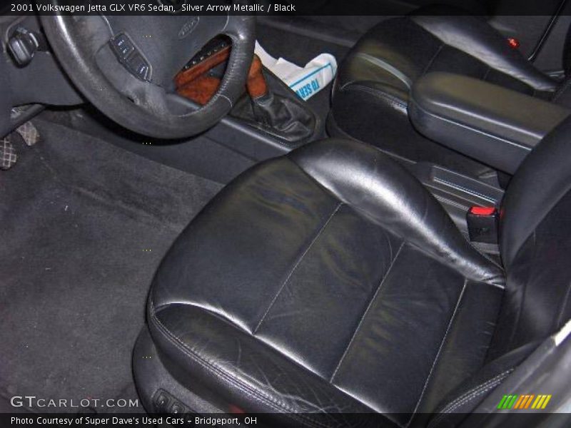 Silver Arrow Metallic / Black 2001 Volkswagen Jetta GLX VR6 Sedan