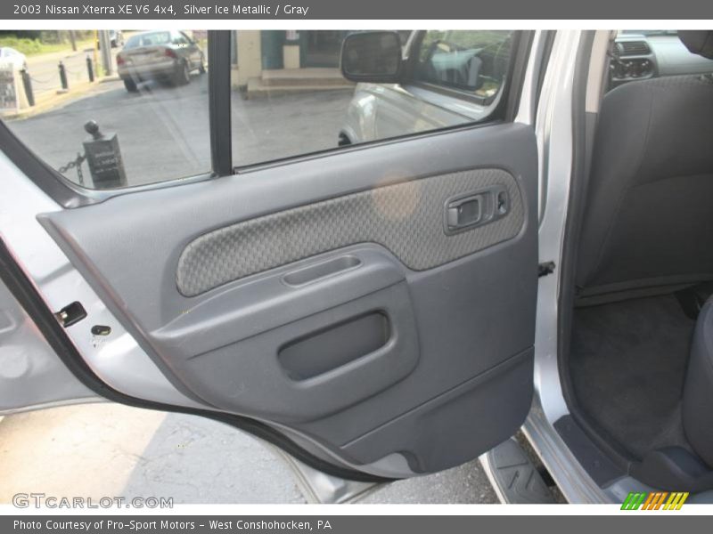 Silver Ice Metallic / Gray 2003 Nissan Xterra XE V6 4x4