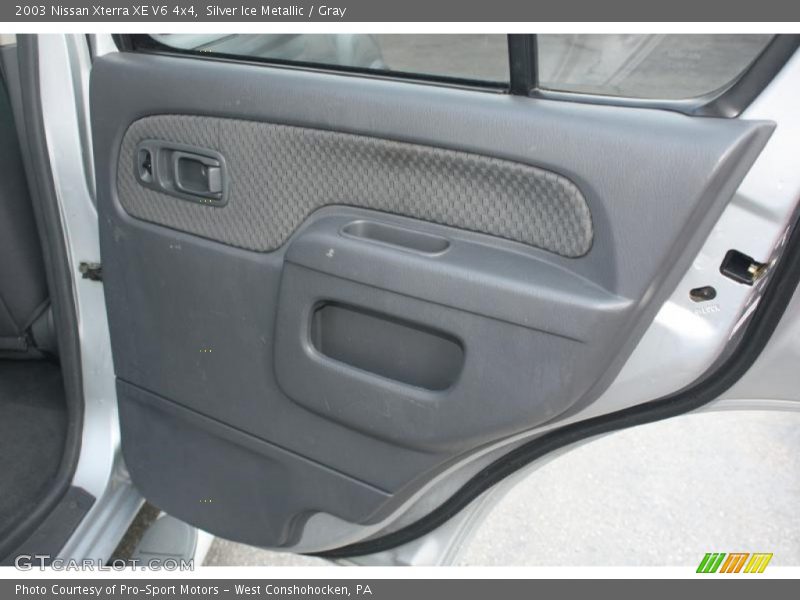 Silver Ice Metallic / Gray 2003 Nissan Xterra XE V6 4x4