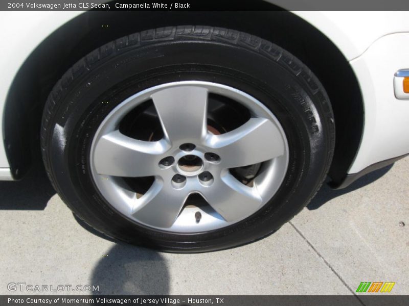 Campanella White / Black 2004 Volkswagen Jetta GLS Sedan