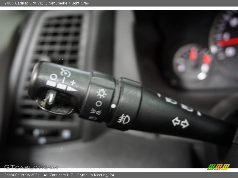 Silver Smoke / Light Gray 2005 Cadillac SRX V8