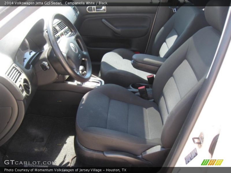 Campanella White / Black 2004 Volkswagen Jetta GLS Sedan