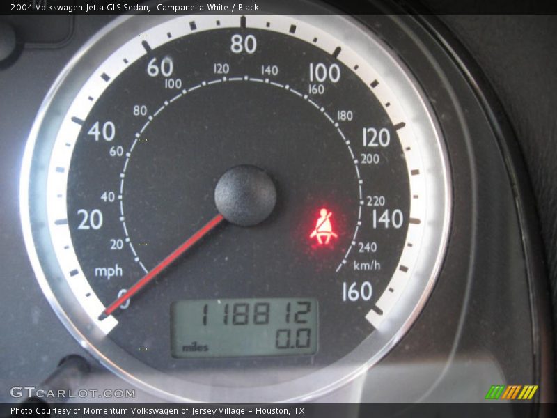 Campanella White / Black 2004 Volkswagen Jetta GLS Sedan