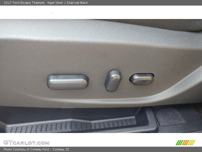 Ingot Silver / Charcoal Black 2017 Ford Escape Titanium