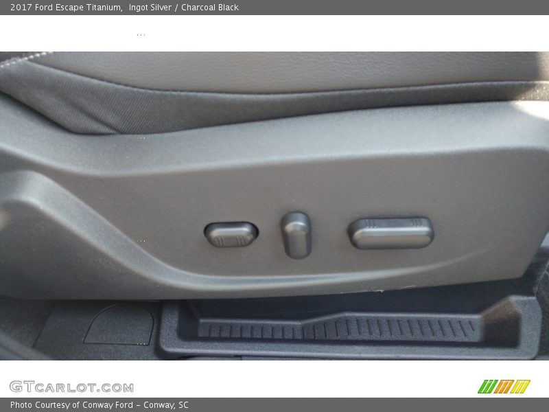 Ingot Silver / Charcoal Black 2017 Ford Escape Titanium