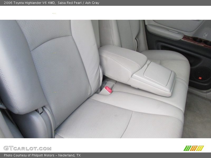 Salsa Red Pearl / Ash Gray 2006 Toyota Highlander V6 4WD