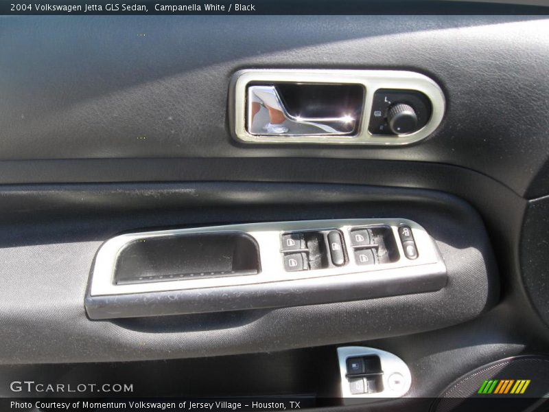 Campanella White / Black 2004 Volkswagen Jetta GLS Sedan