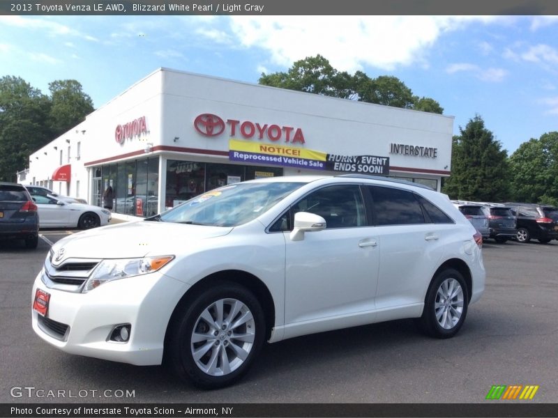 Blizzard White Pearl / Light Gray 2013 Toyota Venza LE AWD