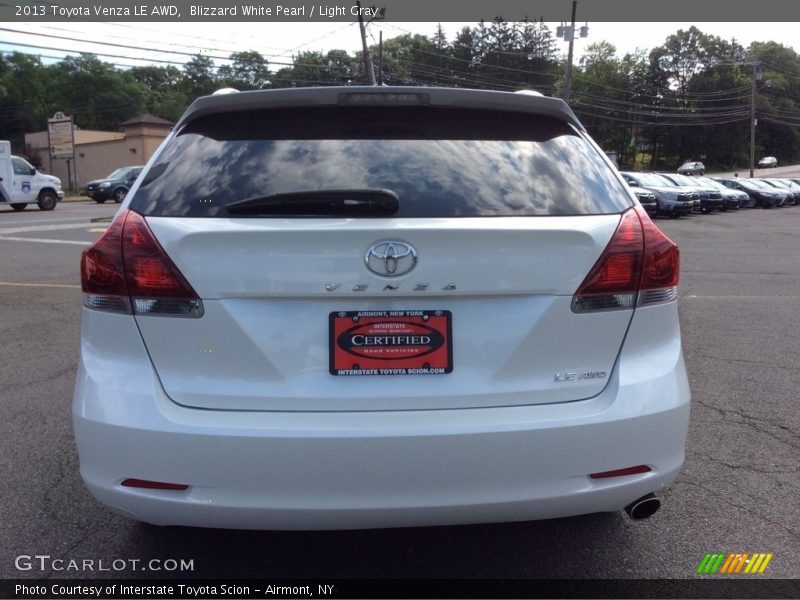 Blizzard White Pearl / Light Gray 2013 Toyota Venza LE AWD