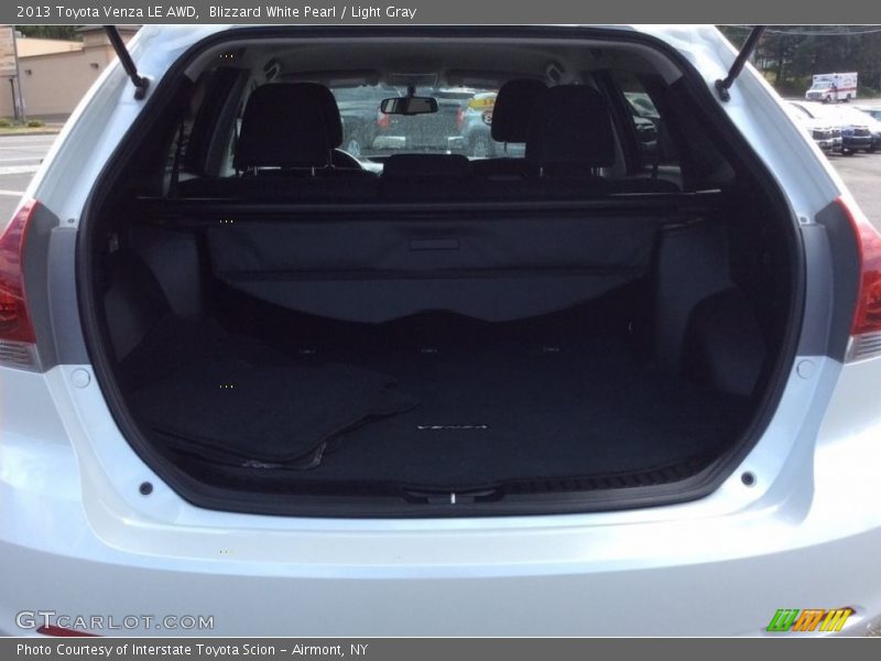 Blizzard White Pearl / Light Gray 2013 Toyota Venza LE AWD