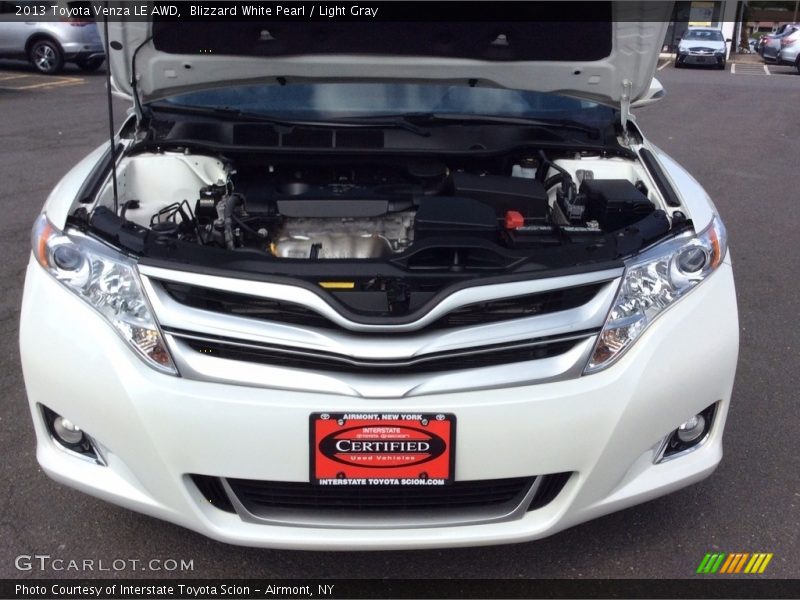 Blizzard White Pearl / Light Gray 2013 Toyota Venza LE AWD