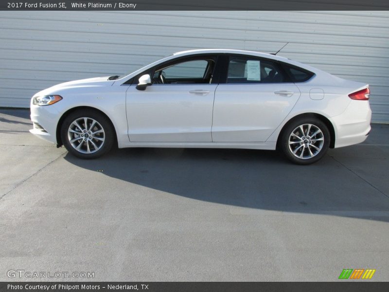 White Platinum / Ebony 2017 Ford Fusion SE