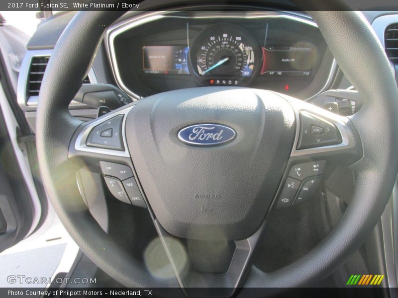 White Platinum / Ebony 2017 Ford Fusion SE