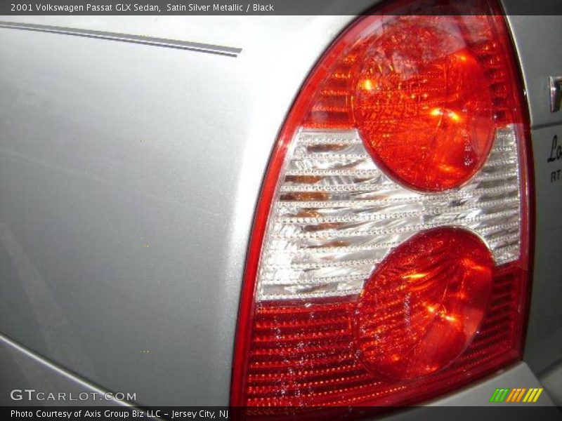 Satin Silver Metallic / Black 2001 Volkswagen Passat GLX Sedan