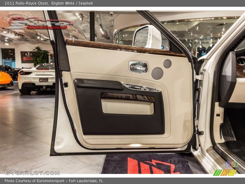 English White / Seashell 2011 Rolls-Royce Ghost