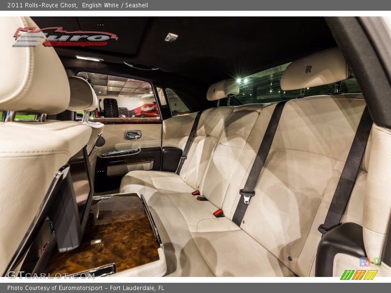 English White / Seashell 2011 Rolls-Royce Ghost