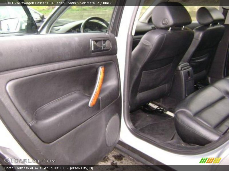 Satin Silver Metallic / Black 2001 Volkswagen Passat GLX Sedan