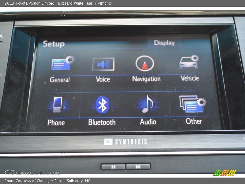 Blizzard White Pearl / Almond 2013 Toyota Avalon Limited