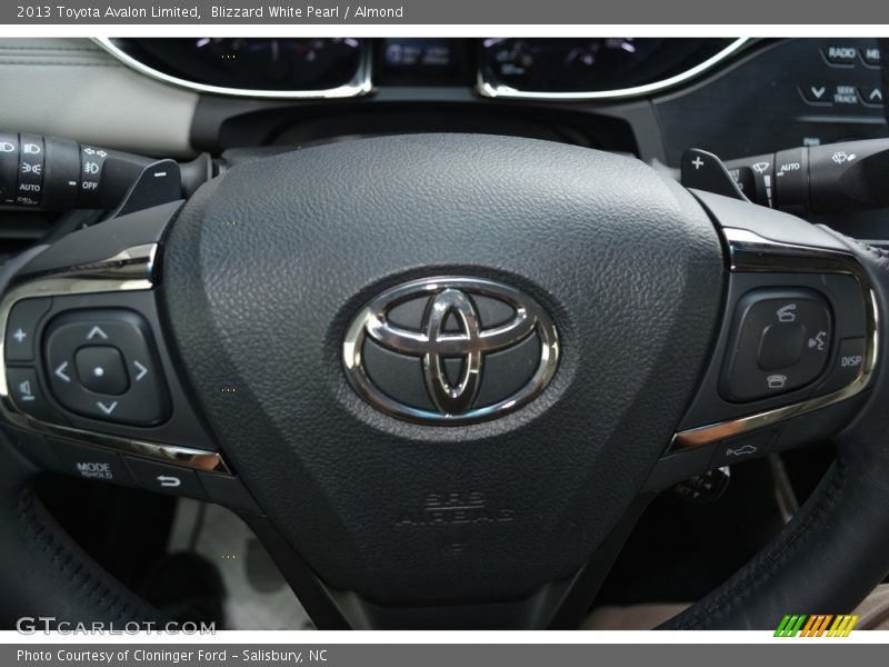 Blizzard White Pearl / Almond 2013 Toyota Avalon Limited