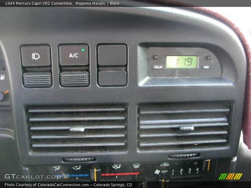 Controls of 1994 Capri XR2 Convertible