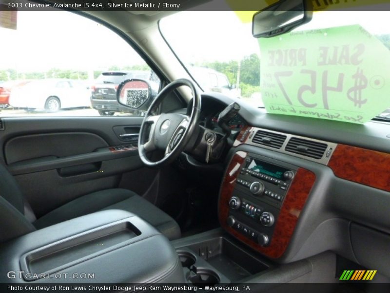 Silver Ice Metallic / Ebony 2013 Chevrolet Avalanche LS 4x4
