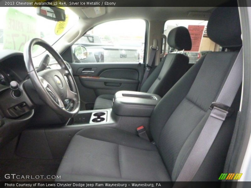 Silver Ice Metallic / Ebony 2013 Chevrolet Avalanche LS 4x4