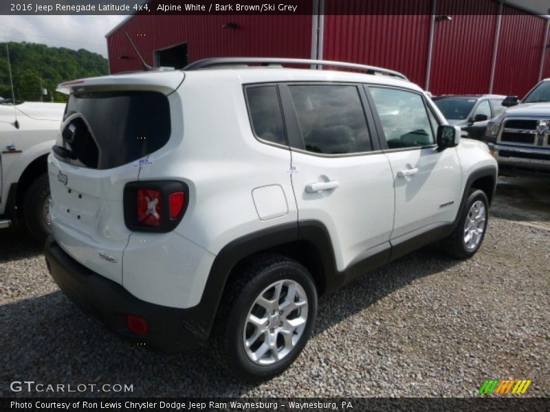 Alpine White / Bark Brown/Ski Grey 2016 Jeep Renegade Latitude 4x4