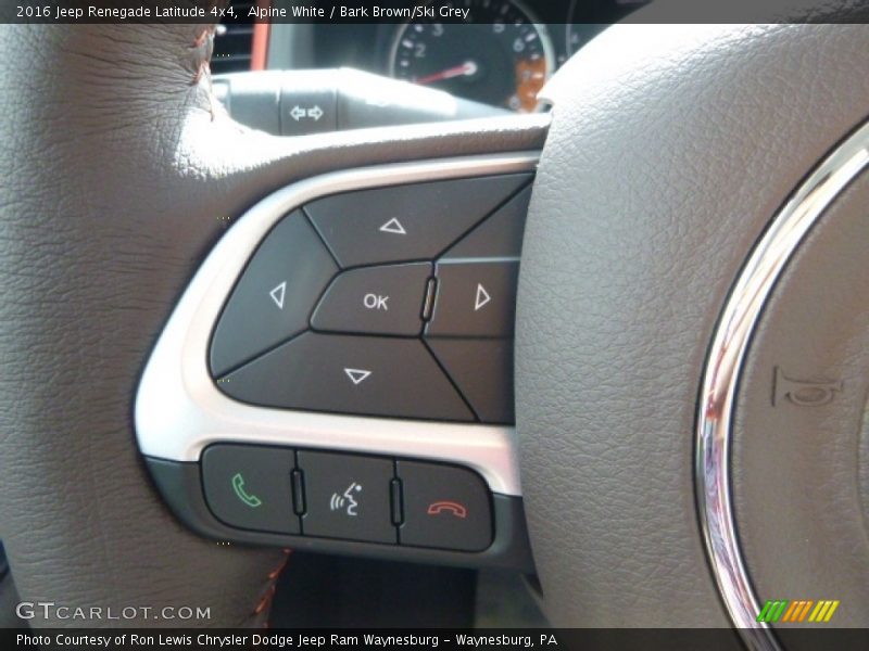 Alpine White / Bark Brown/Ski Grey 2016 Jeep Renegade Latitude 4x4