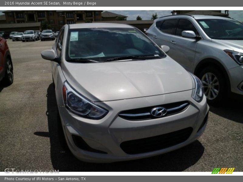 Misty Beige / Beige 2016 Hyundai Accent SE Sedan