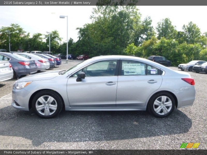 Ice Silver Metallic / Warm Ivory 2016 Subaru Legacy 2.5i