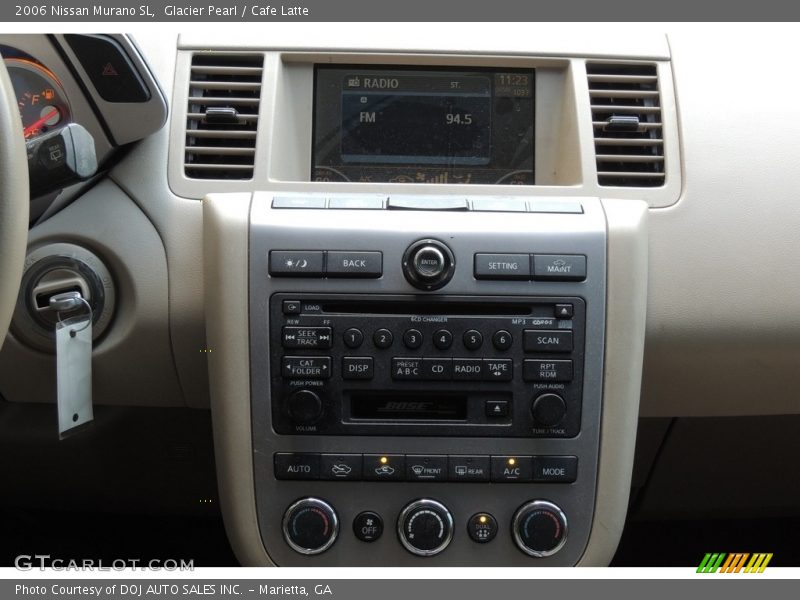 Glacier Pearl / Cafe Latte 2006 Nissan Murano SL