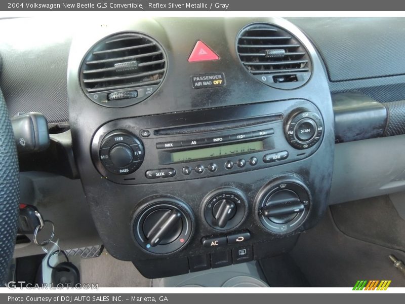 Reflex Silver Metallic / Gray 2004 Volkswagen New Beetle GLS Convertible