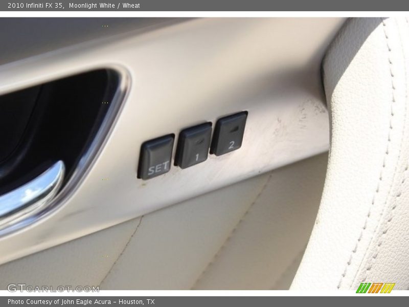 Moonlight White / Wheat 2010 Infiniti FX 35