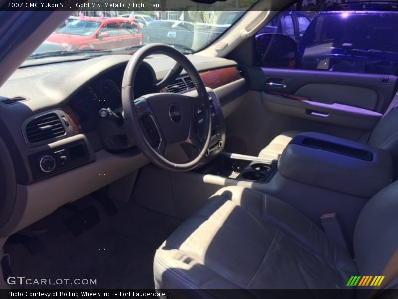 Gold Mist Metallic / Light Tan 2007 GMC Yukon SLE