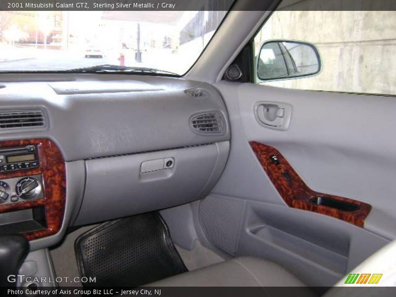 Sterling Silver Metallic / Gray 2001 Mitsubishi Galant GTZ