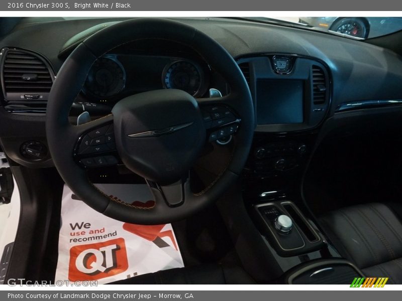 Bright White / Black 2016 Chrysler 300 S