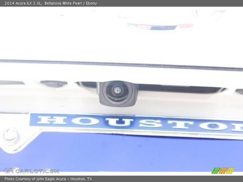 Bellanova White Pearl / Ebony 2014 Acura ILX 2.0L