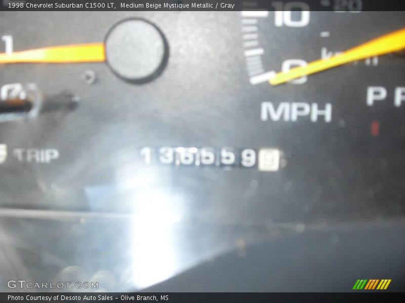 Medium Beige Mystique Metallic / Gray 1998 Chevrolet Suburban C1500 LT